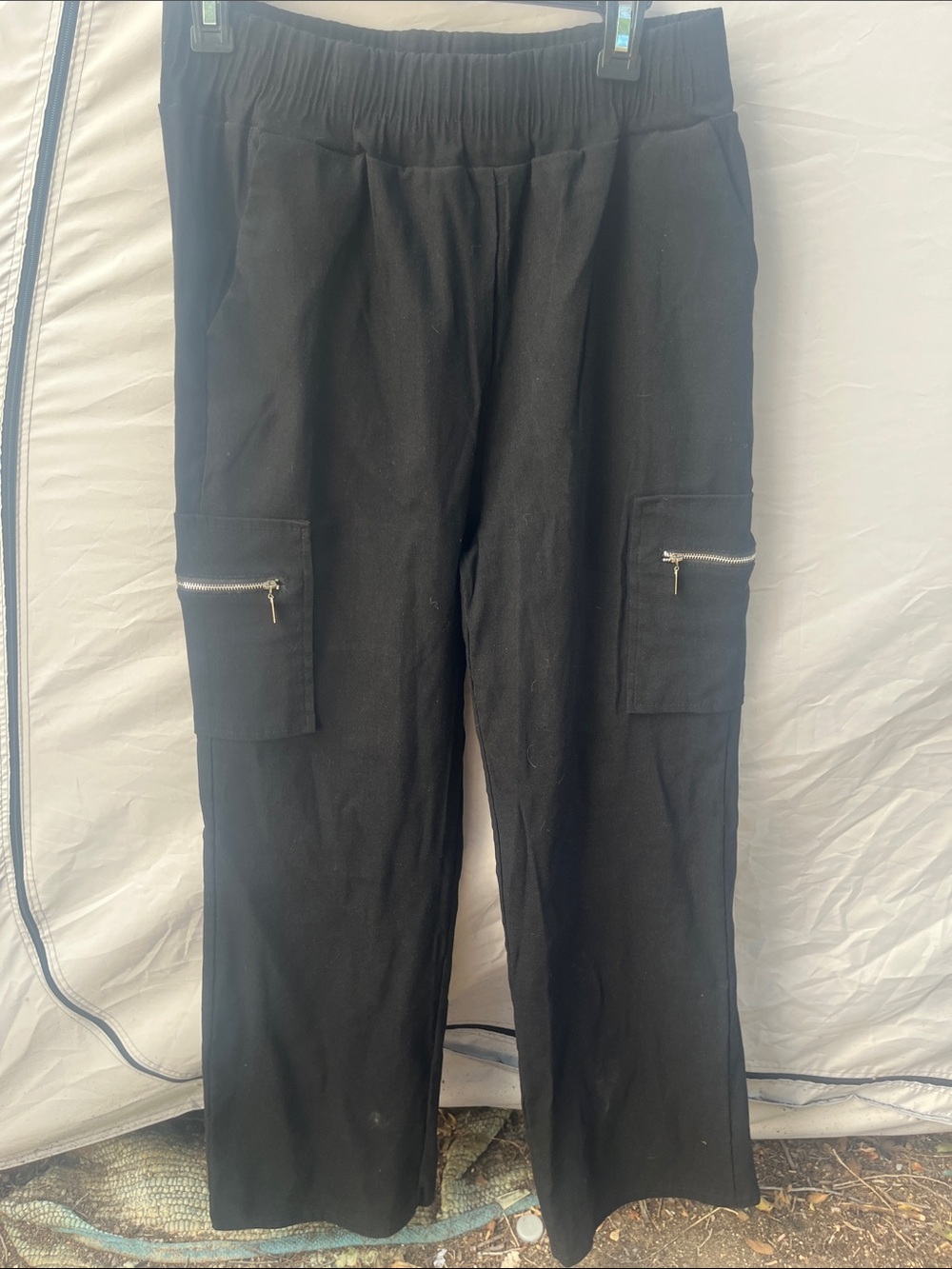 SHEIN Black Wide Leg Cargo Pants with Elastic Waist and Zip Pockets